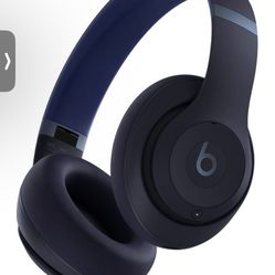 Beats Studio Pro Navy