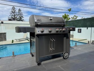 Weber Propane BBQ Grill