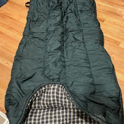 L.L.Bean Adult Sleeping Bag - Green