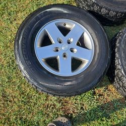 5 Jeep Wheels And Tires