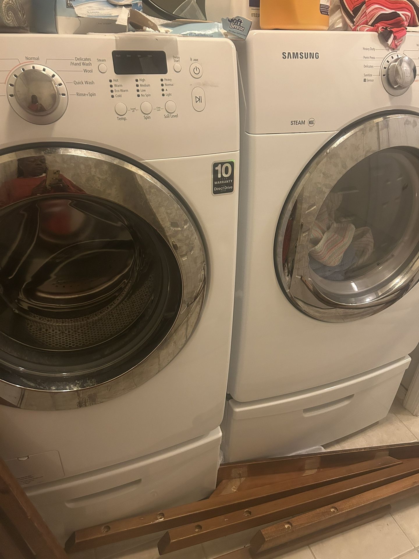 Samsung Washer And Dryer On Pedestals