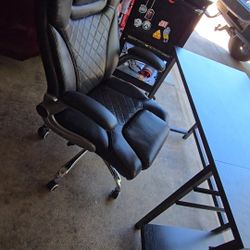 Executive Desk And Chair 