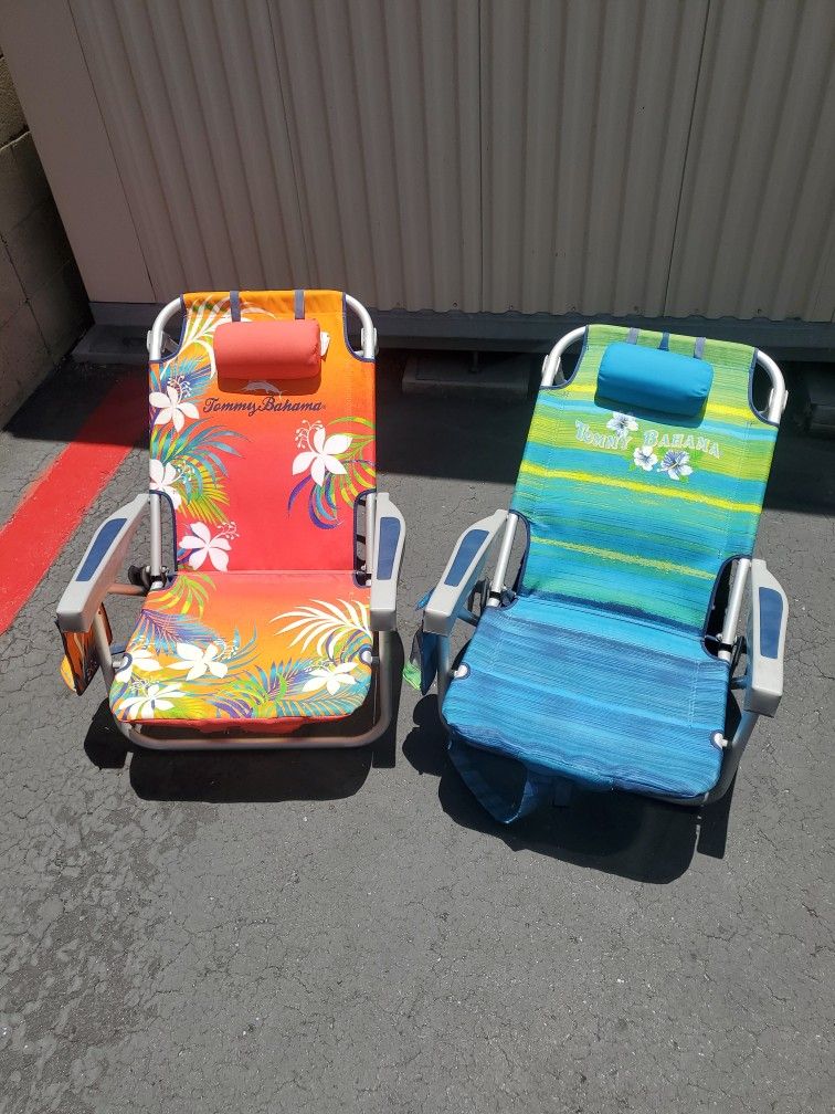 Set of 2 Tommy Bahama Backpack Beach Lounge Chairs