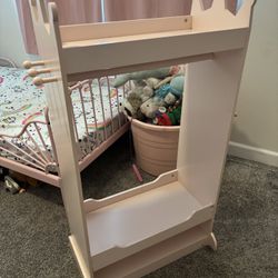 Little Girl Dress Up Closet