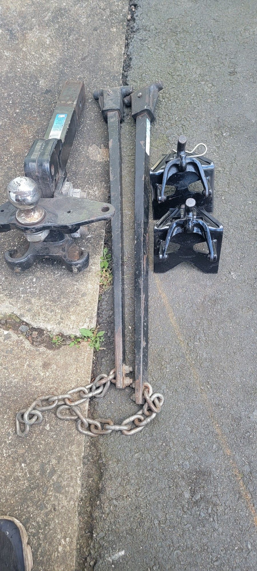 Towing anti swaybar.
Set up For towing $85 OBO