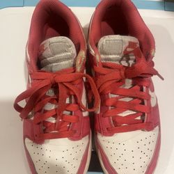 Girls Pink Nikes 6.5