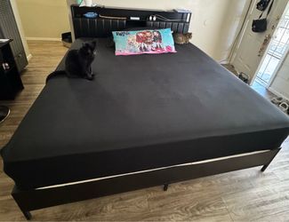 King Bed Frame & Mattress