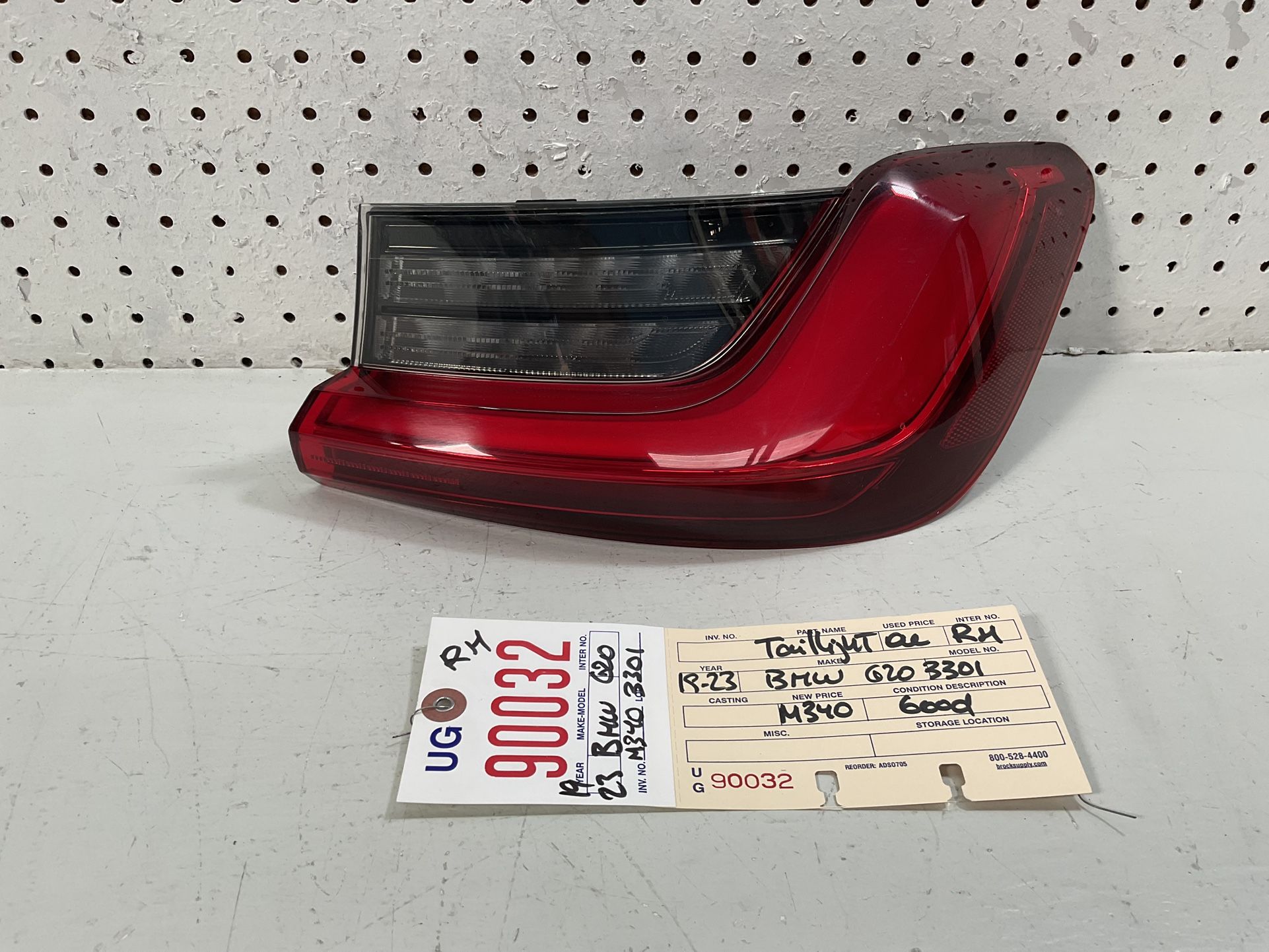 2019 2023 BMW 3 SERIES 330i G20 RIGHT SIDE TAIL LIGHT OEM