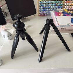 2 Mini Tripod