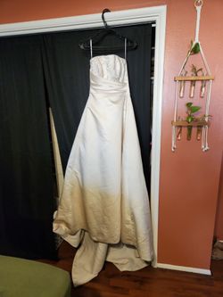 Wedding dress