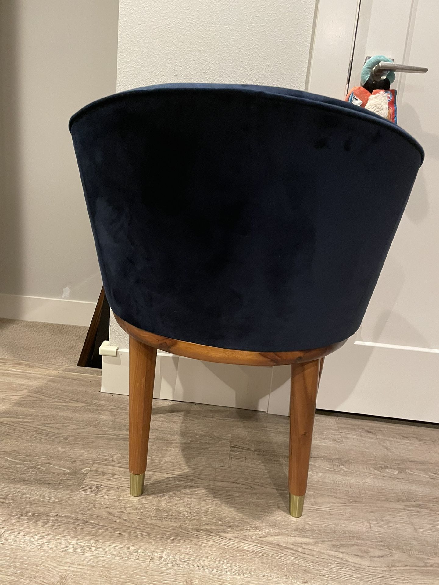 cb2 Dining Chair X2 Blue Velvet for Sale in Kenmore, WA OfferUp