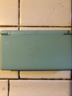 Nintendo DS Lite