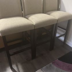 3 Bar Stools 