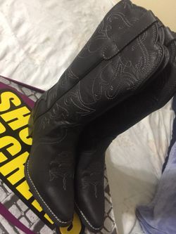 Women boots for work.”shoes for crews