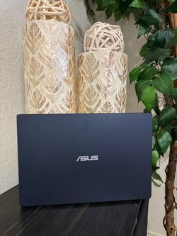 ASUS L210 11.6" Ultra Thin Laptop