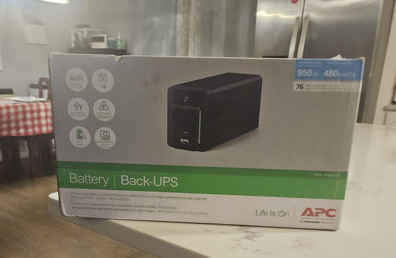 APC UPS 950VA Line Interactive UPS Battery Backup, BVK950M2 Backup Battery with AVR, 2 USB Charging Ports (Type C/Type A), Back-UPS Uninterruptible 