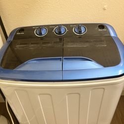 Washing Machine And Dryer 