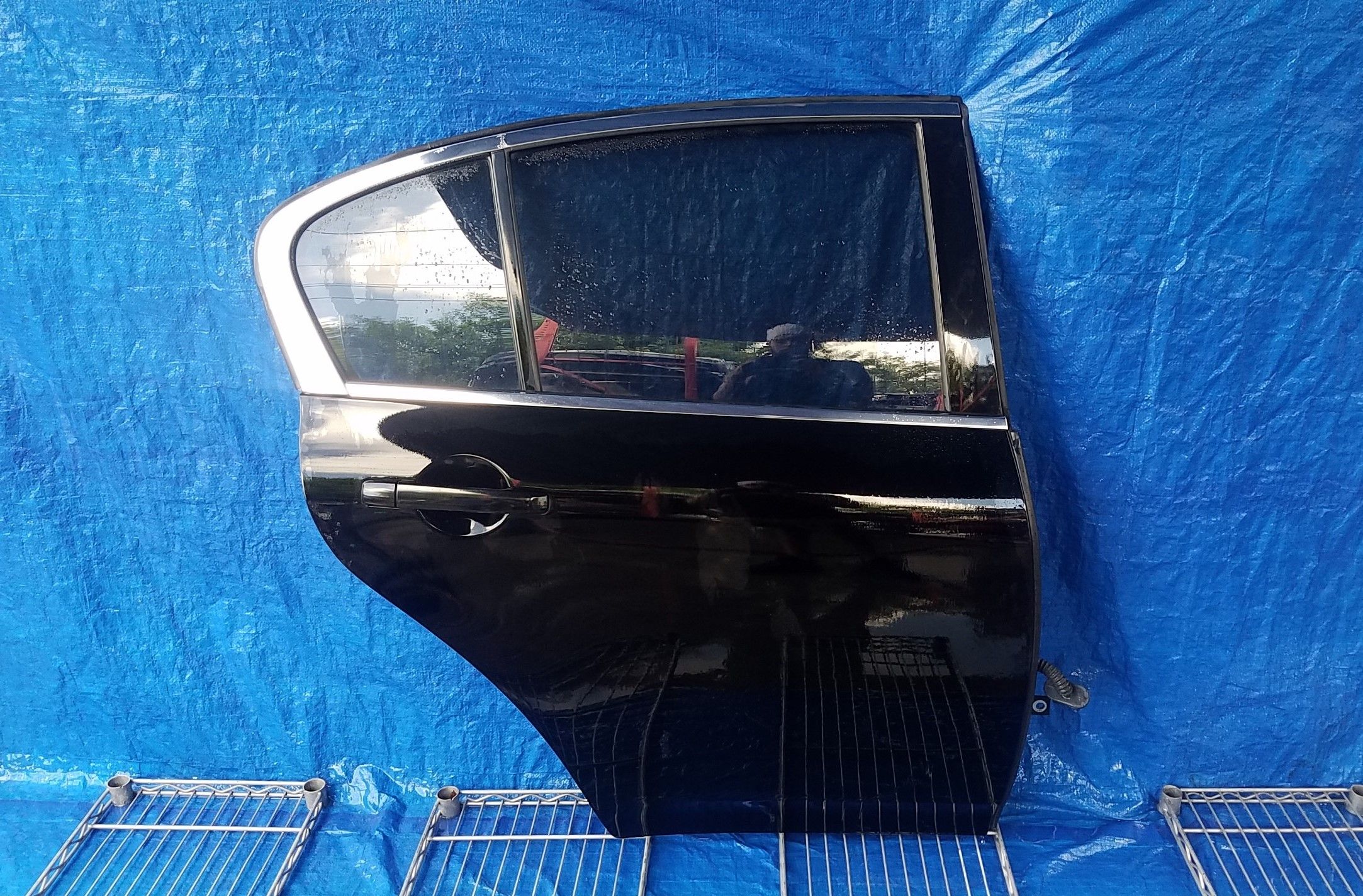 2007 - 2008 INFINITI G35, 2011 - 2012 INFINITI G25, 2009 - 2013 INFINITI G37, 2015 INFINITI Q40, SEDAN REAR RIGHT PASSENGER SIDE DOOR ASSEMBLY BLACK