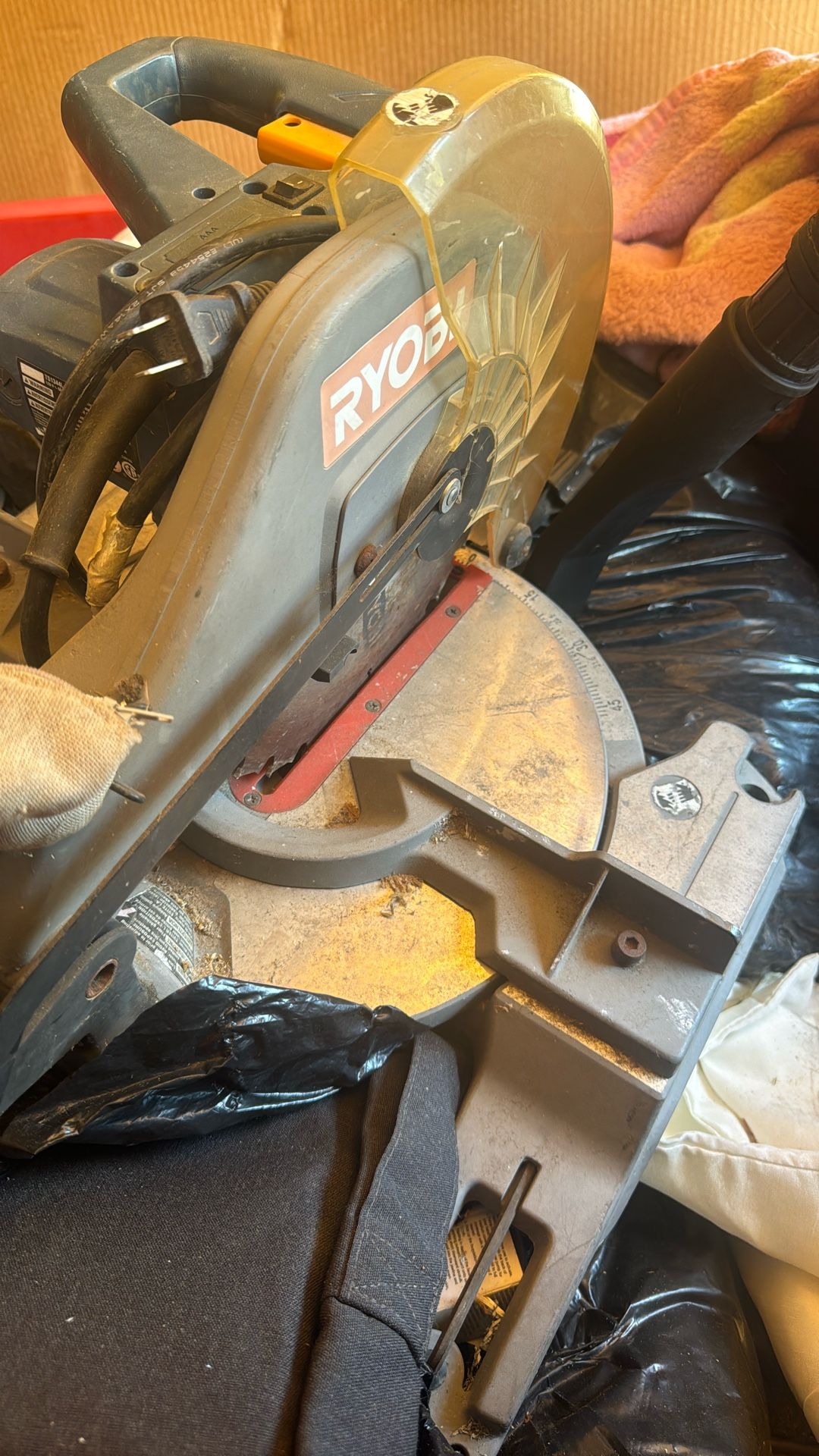 Ryobi Saw