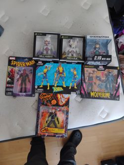 Collectible figures