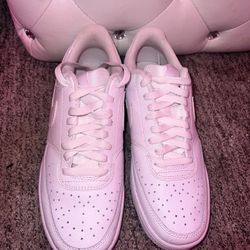Nike Sneakers 