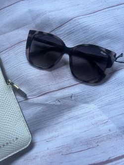 New! Quay “ever after” sunglasses