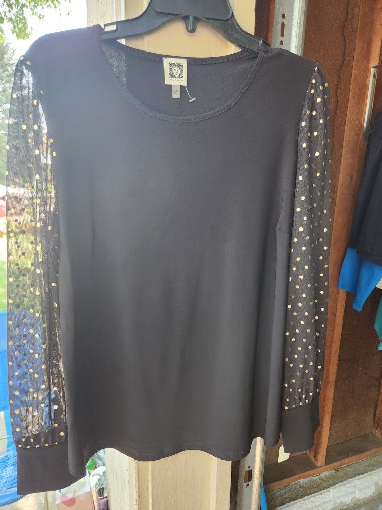 Anne Klein Black Top