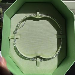 SWARVOSKI Necklace