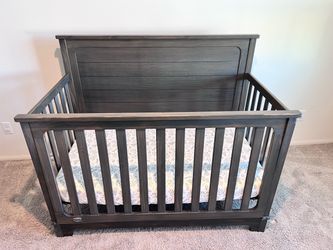 Baby crib