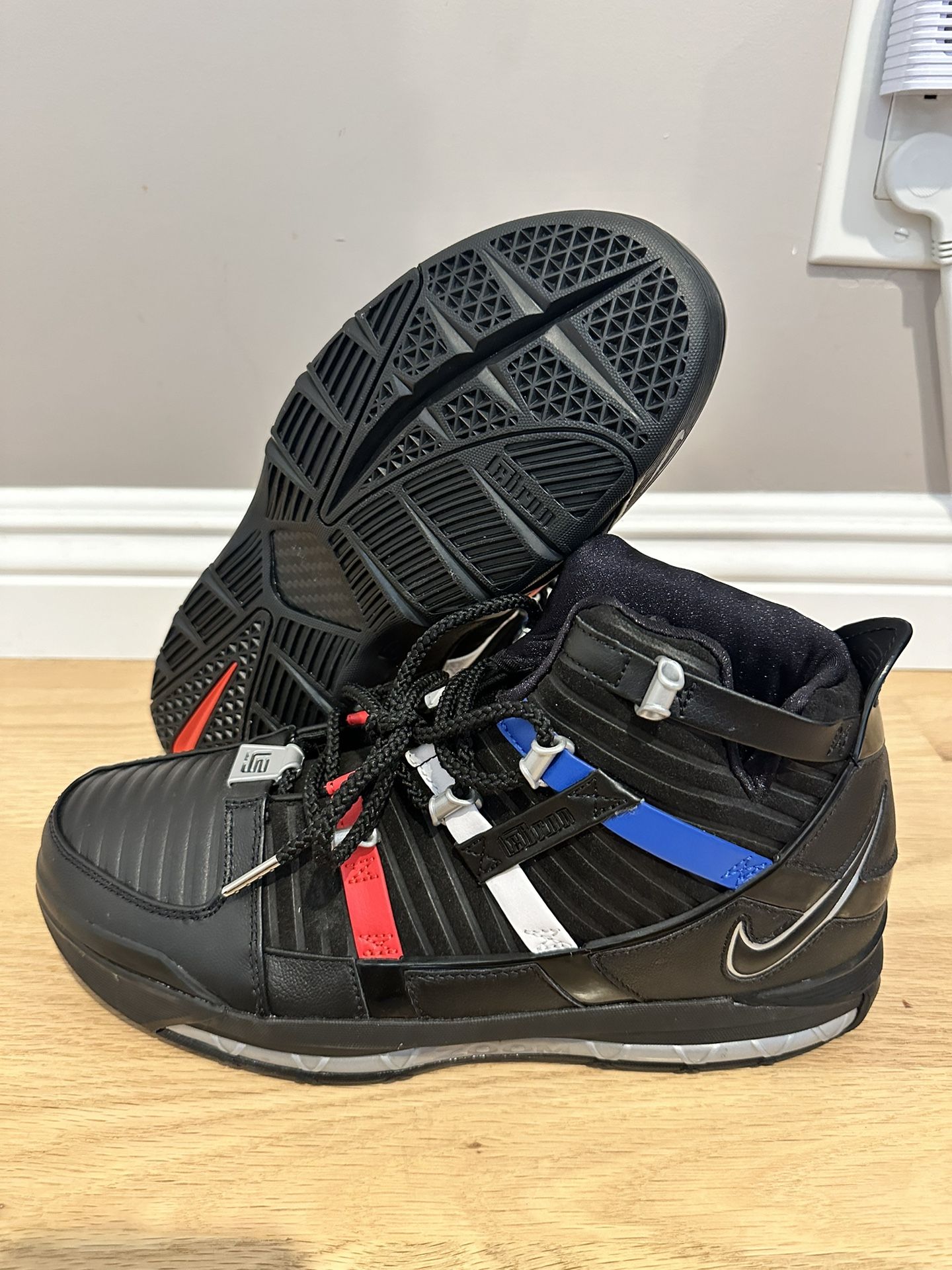 Lebron Retro Barbershop Size