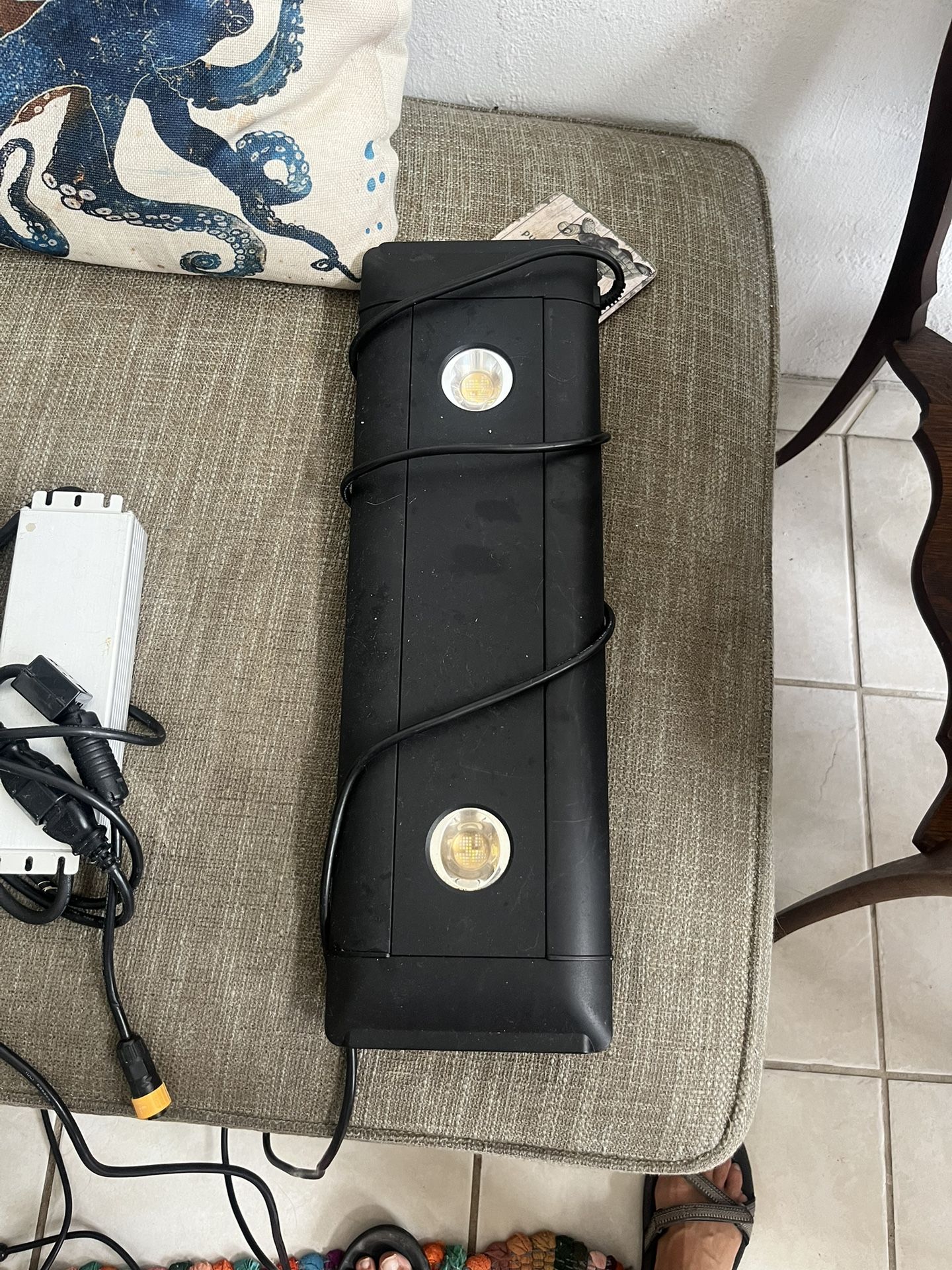 Free Gratis Kessil AP700 LED Aquarium Light
