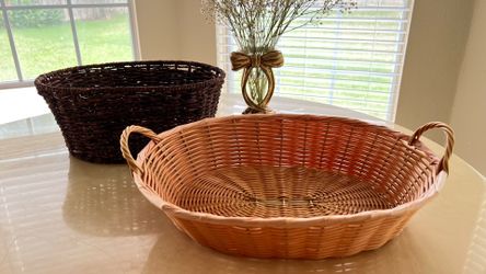 2 baskets