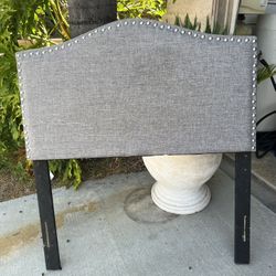 Gray Fabric Twin Headband. Great Condition! 