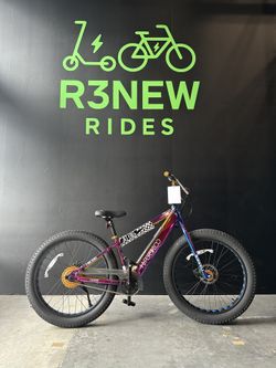 Hyper - Jet Fuel. Step-Over Ebike w/ up to 20 mile Max Operating Range and 20 MPH Max Speed