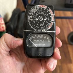 GE General Electric Exposure Light Meter Model 827615