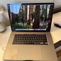MacBook Pro, 16 inch, i9, 32gb ram, 512gb ssd