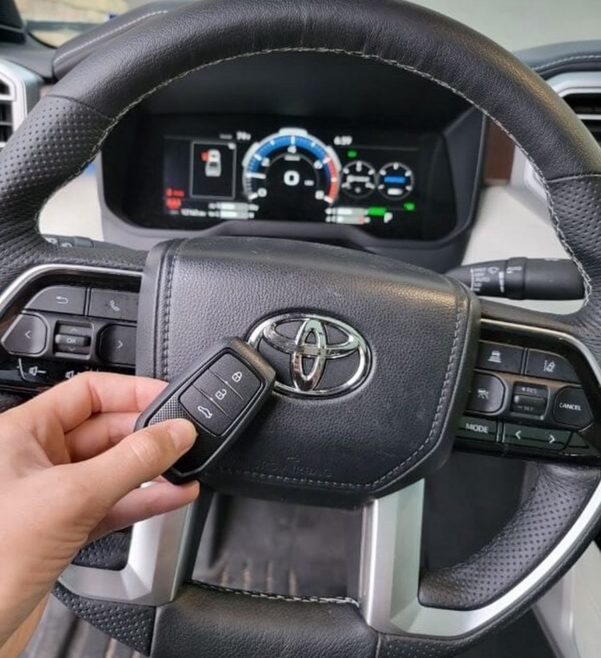 Toyota new key fob Toyota camry key fob toyota corolla key fob corolla prius key fob toyota key fob