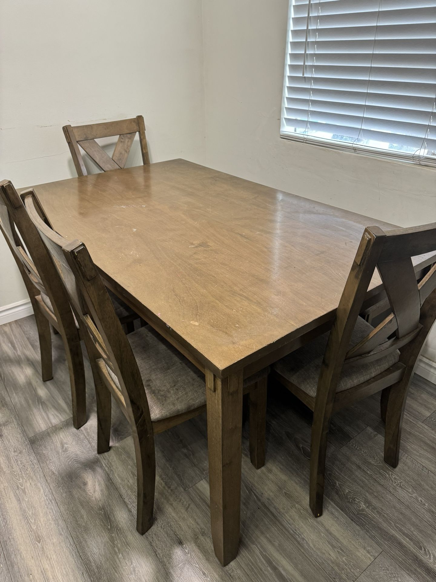 Kitchen Table for Sale in Norco, CA - OfferUp