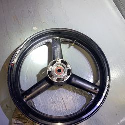 2nd generation Suzuki sv650 front rim w/ slight bend 