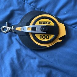 Dewalt 100 Ft Tape Measure 