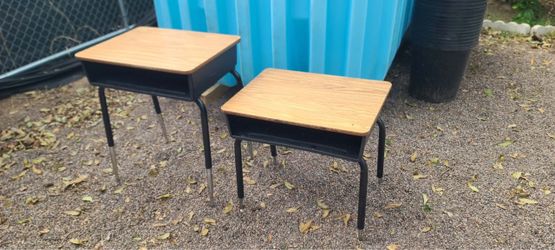 Student table / desk