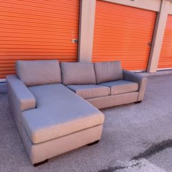 Sleeper couch missing mattress