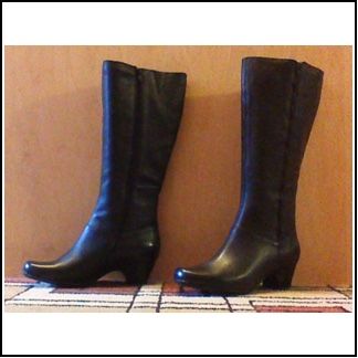 Clarks Boots - New, 9.5