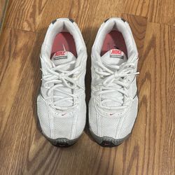 Woman’s Nike REAX run 5 US size 6