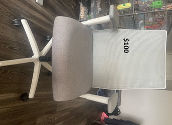 Lazy Boy mesh Office chair white