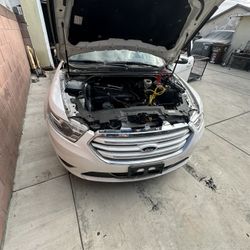 2015 Ford Taurus