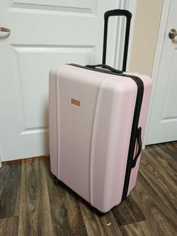 Hard Shell Check-In luggage, 30"HX19"LX12"W, 
Jessica Simpson luggage (Large)