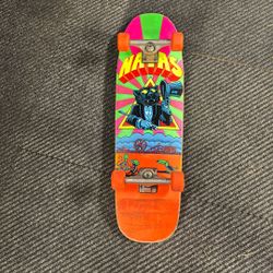 Natas 101 Skateboard 