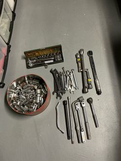 Mixed Socket and Wrench Hand Tool Lot