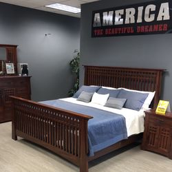 Traditional Solid Wood Bed Frame - Mission